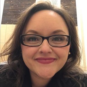 Meet your Posher, Beth